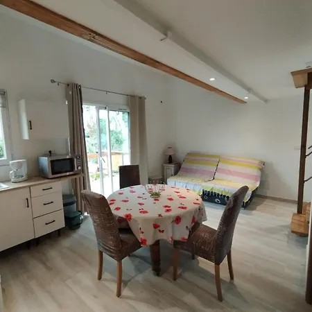 Apartment Entre Terre Et Camargue- De Charme