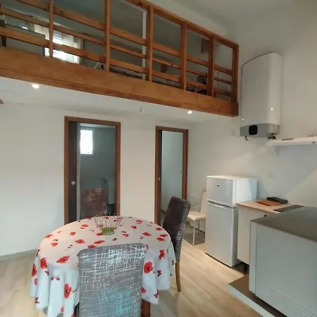 Apartment Entre Terre Et Camargue- De Charme *